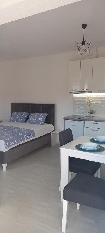 Bojan Apartment Igalo Ngoại thất bức ảnh