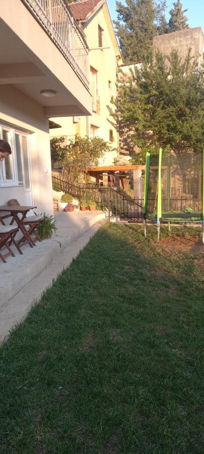 Bojan Apartment Igalo Ngoại thất bức ảnh